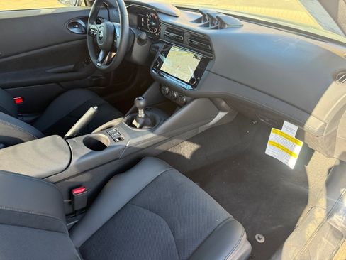 New 2025 Nissan Z Performance w/ Floor Mat Package image 29