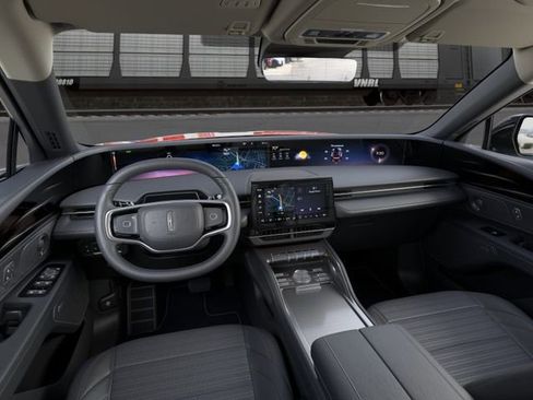 New 2026 Lincoln Nautilus Reserve w/ Jet Appearance Package AWD/4WD image 9