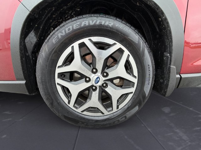 Certified 2023 Subaru Forester Premium AWD/4WD image 14