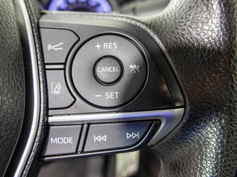 Used 2023 Toyota Camry LE FWD image 29