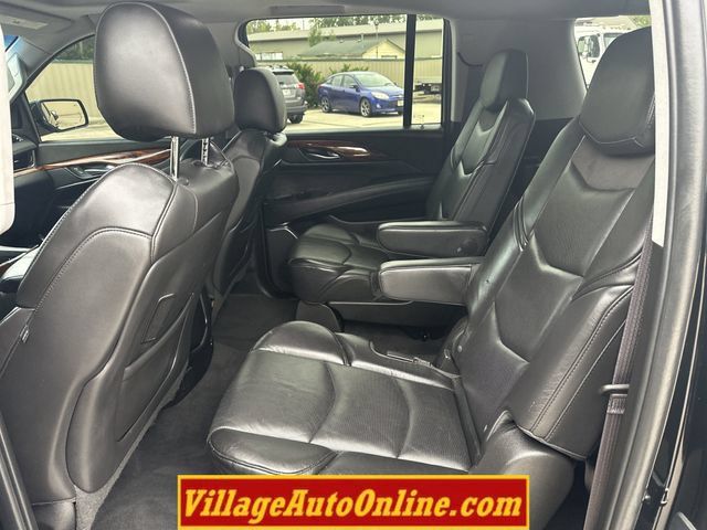 Used 2015 Cadillac Escalade ESV Premium AWD/4WD image 34