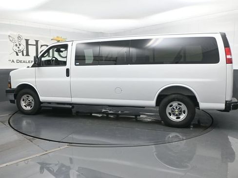 New 2025 Chevrolet Express 3500 LT w/ LT Preferred Equipment Group RWD image 31