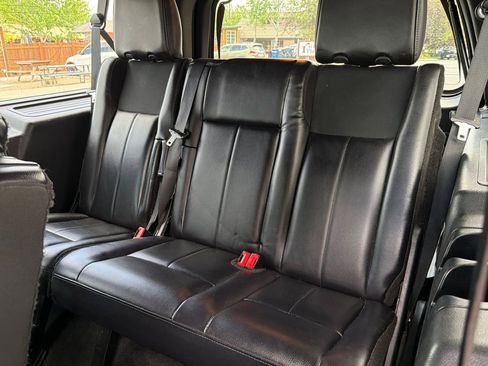 Used 2016 Ford Expedition EL XLT w/ Equipment Group 202A AWD/4WD image 20