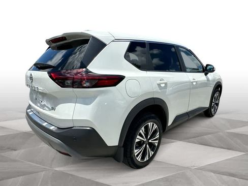 Used 2023 Nissan Rogue SV FWD image 8