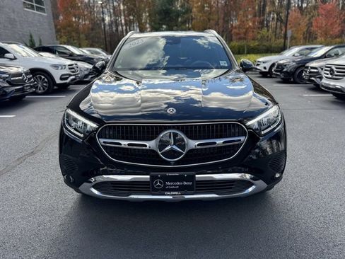 Used 2025 Mercedes-Benz GLC 300 4MATIC image 8