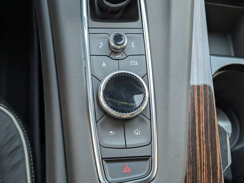 Used 2023 Cadillac Escalade Premium Luxury w/ LPO, Floor Liner Package AWD/4WD image 23