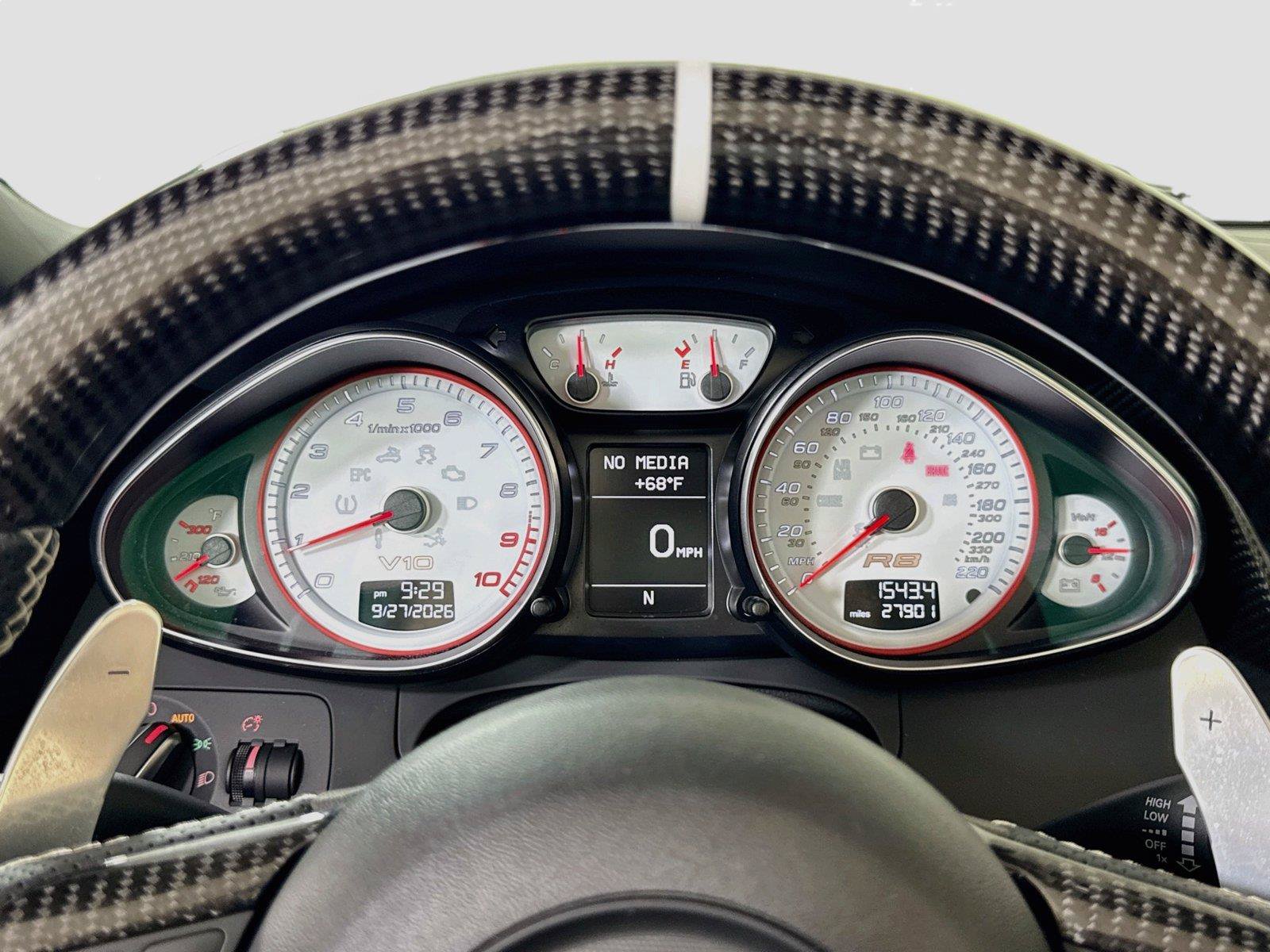 Used 2012 Audi R8 V10 AWD/4WD image 16
