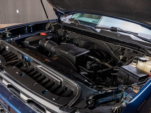 Used 2022 Chevrolet Silverado 2500 Custom w/ Custom Convenience Package image 34