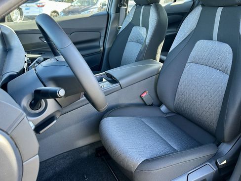 New 2026 Nissan Sentra SV w/ SV Convenience Package image 23