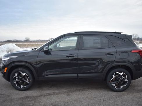 New 2026 Kia Seltos S image 7