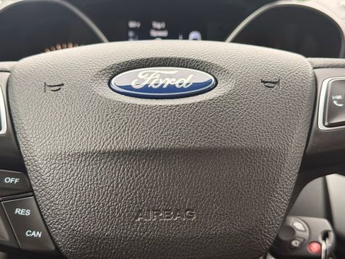 Used 2017 Ford Escape SE AWD/4WD image 17