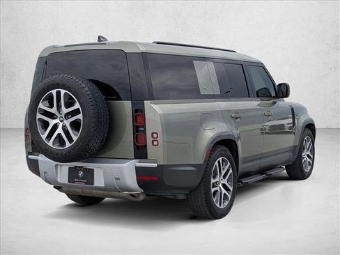 Used 2024 Land Rover Defender 130 S image 5