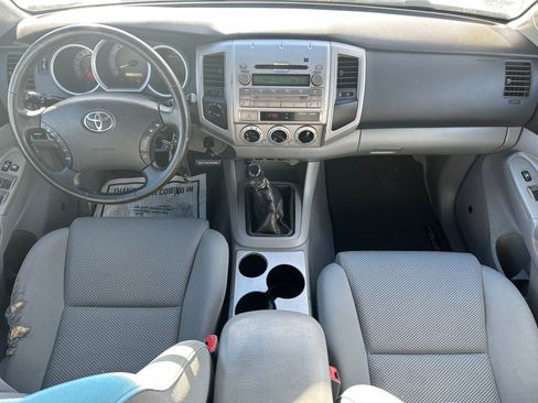 Used 2011 Toyota Tacoma 4x4 Double Cab image 14