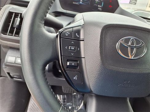 Used 2024 Toyota bZ4X XLE image 16