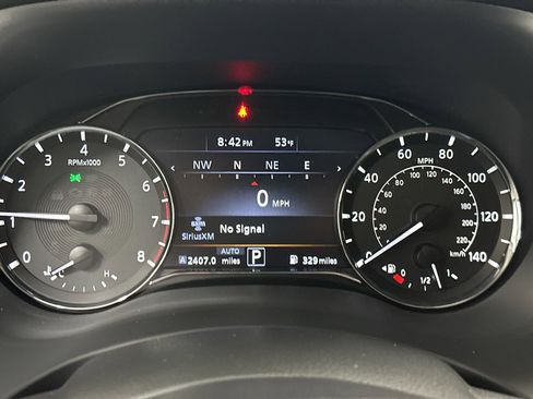 Used 2024 INFINITI QX80 Premium Select w/ Cargo Package image 27