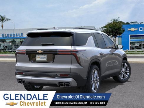 New 2026 Chevrolet Traverse LT image 4