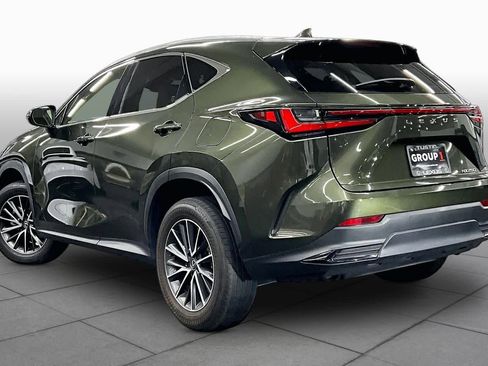 Used 2024 Lexus NX 250 FWD image 11