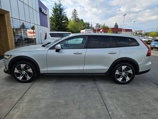 Used 2020 Volvo V60 T5 Cross Country w/ Protection Package Premier AWD/4WD image 8