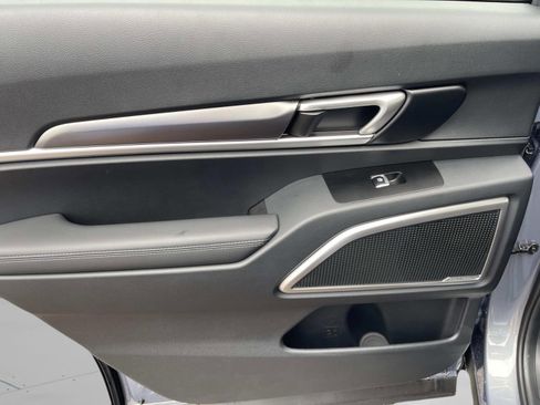 New 2025 Kia Telluride S image 18