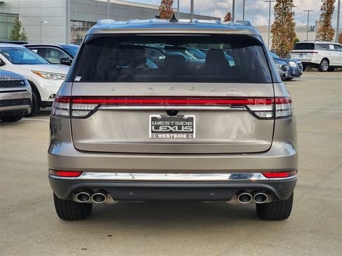Used 2021 Lincoln Aviator 2WD image 6