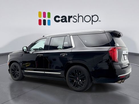 Used 2021 GMC Yukon Denali w/ Denali Premium Package image 3