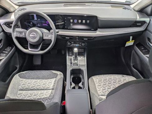 New 2026 Nissan Kicks SV FWD image 13
