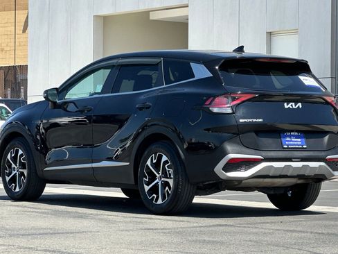 Used 2023 Kia Sportage EX FWD image 5