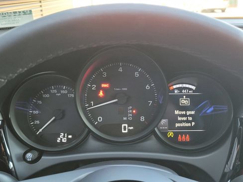 New 2026 Porsche Macan AWD/4WD image 24