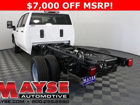 New 2026 Chevrolet Silverado 3500 W/T image 19