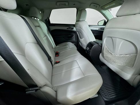Used 2015 Cadillac SRX FWD image 32