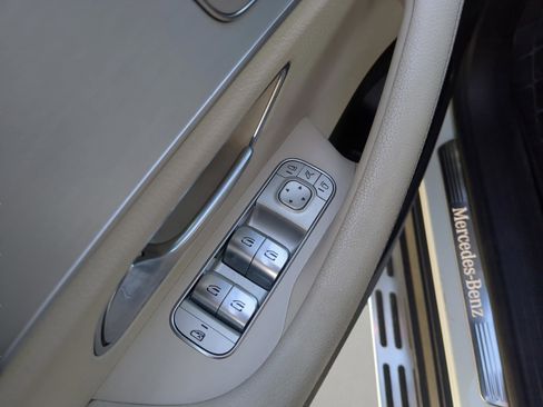 Used 2022 Mercedes-Benz GLE 350 image 16