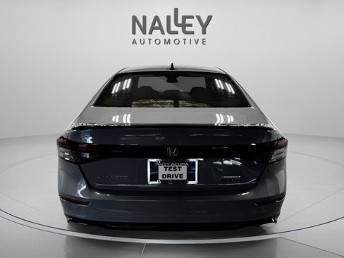 Used 2023 Honda Accord Sport image 4