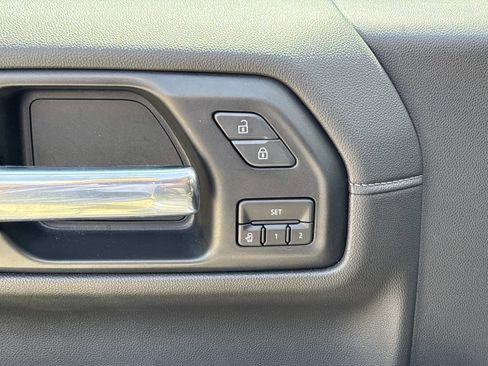 Used 2020 GMC Sierra 1500 SLT w/ SLT Premium Plus Package image 14