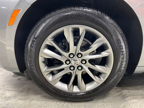 Used 2023 Buick Enclave Avenir w/ Avenir Technology Package image 28