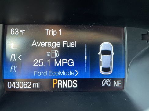 Used 2019 Ford Escape SEL AWD/4WD image 25