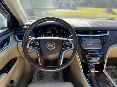 Used 2014 Cadillac XTS image 21