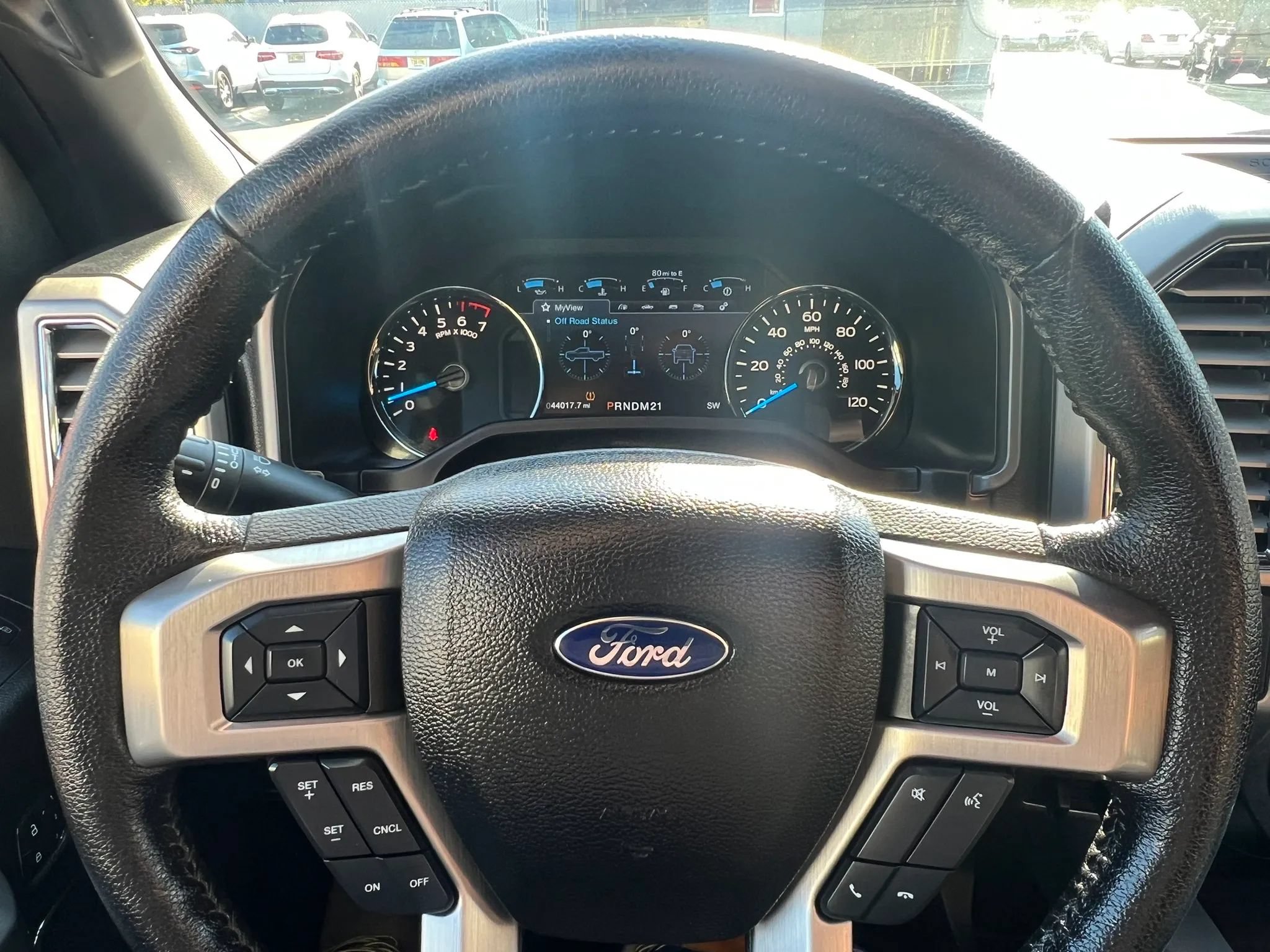 Used 2015 Ford F150 Platinum w/ Trailer Tow Package AWD/4WD image 16