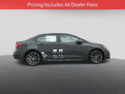 Used 2026 Toyota Corolla SE FWD image 28