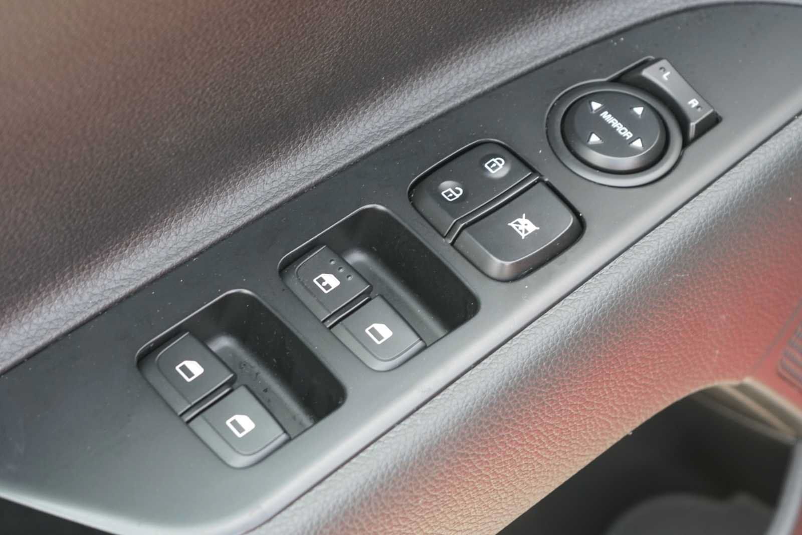 Used 2022 Kia Rio S FWD image 17