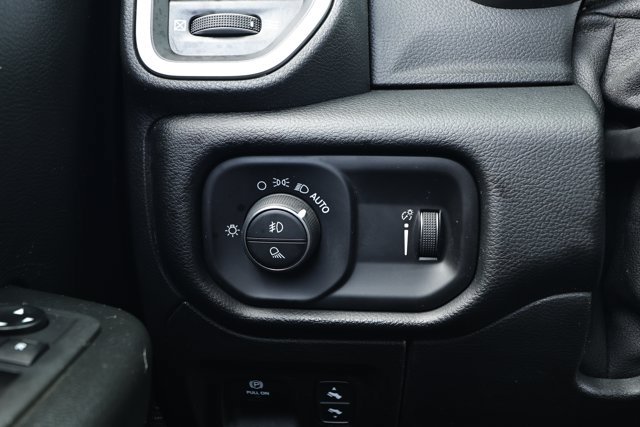 Used 2021 RAM 1500 Big Horn RWD image 15