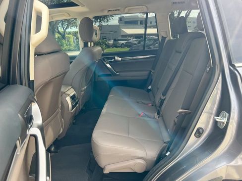 Used 2023 Lexus GX 460 Premium w/ Premium Package AWD/4WD image 20