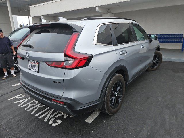 Used 2025 Honda CR-V Sport image 3