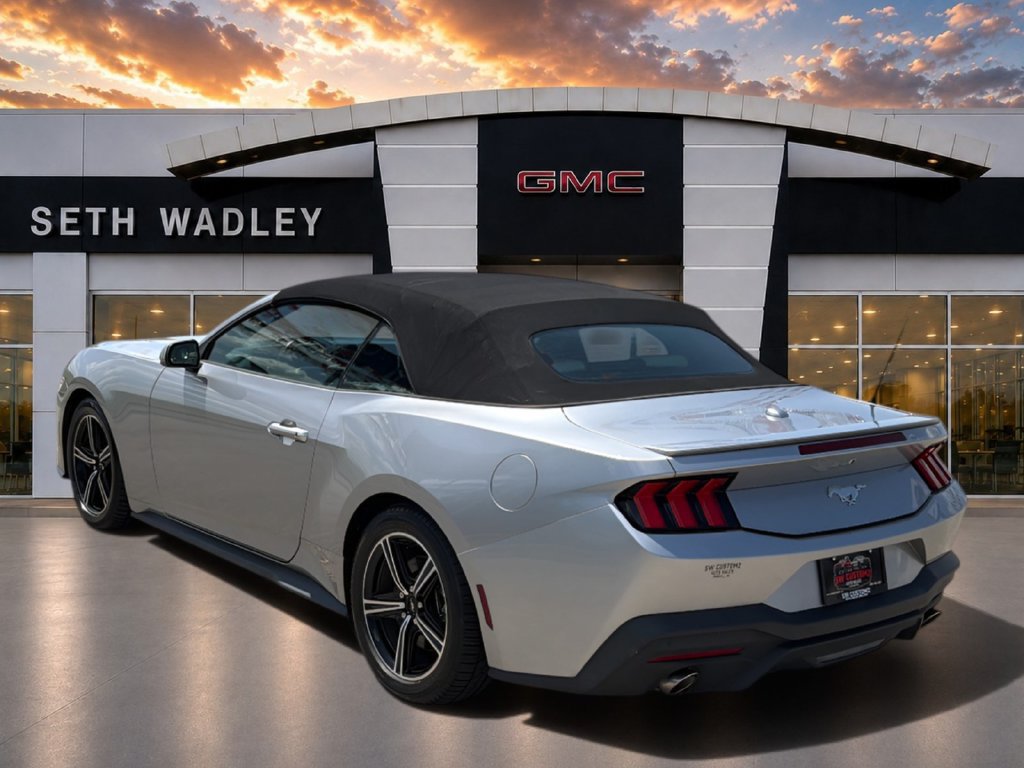 Used 2024 Ford Mustang Premium RWD image 5