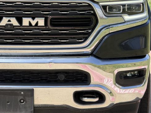 Used 2019 RAM 1500 Limited RWD image 9