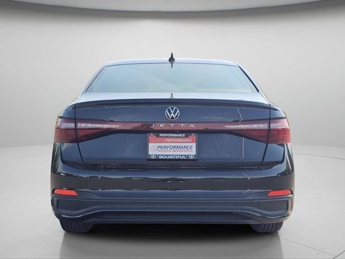 Used 2025 Volkswagen Jetta Sport FWD image 21