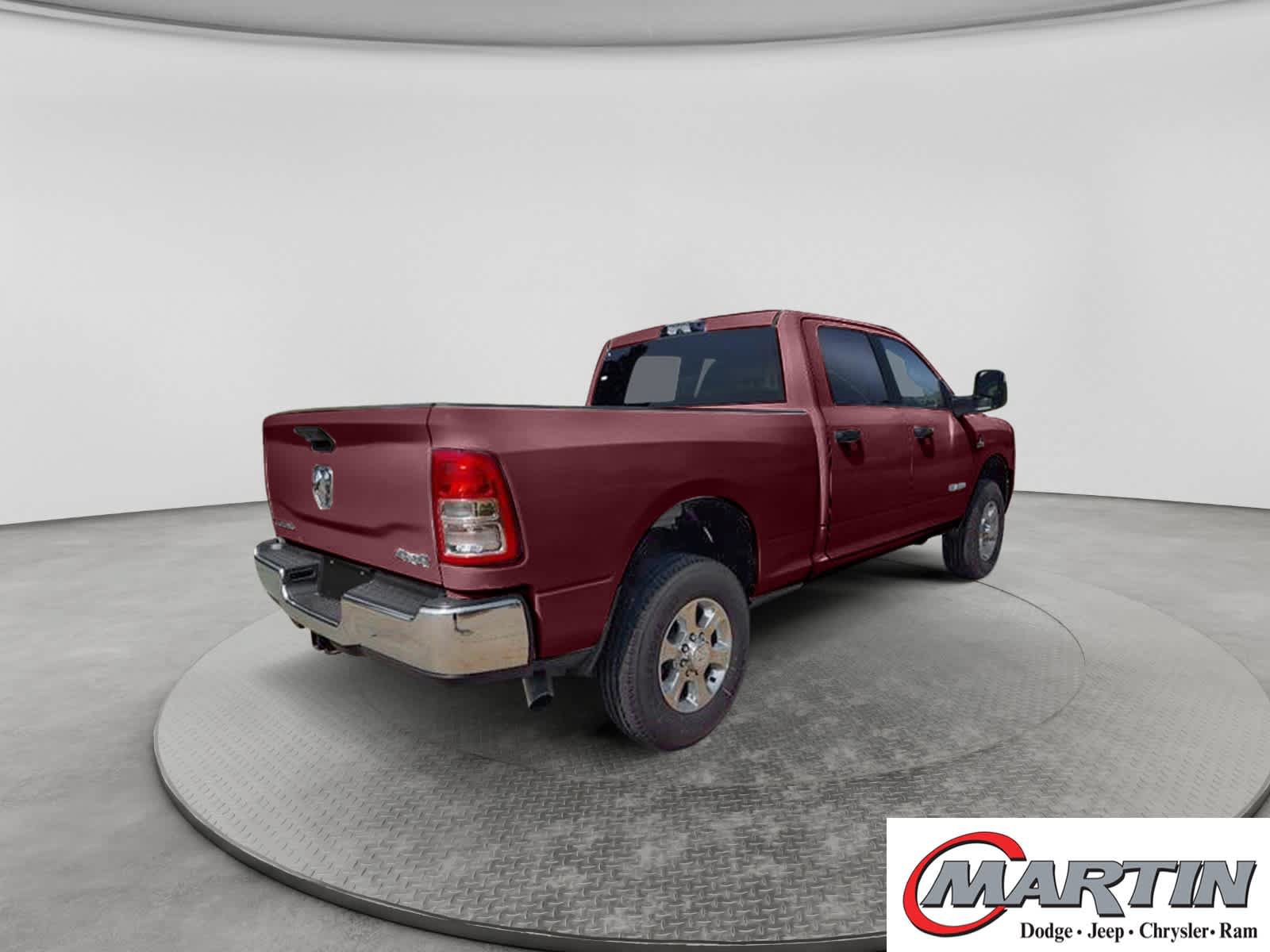 Used 2023 RAM 3500 Laramie AWD/4WD image 2