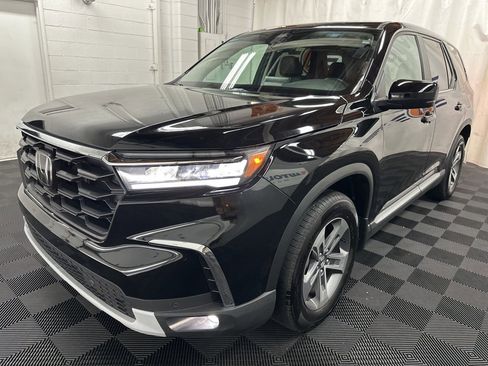 Used 2023 Honda Pilot EX-L image 5