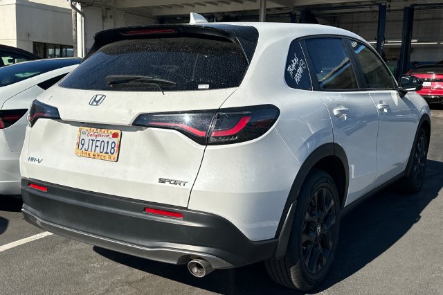 Used 2024 Honda HR-V Sport image 5