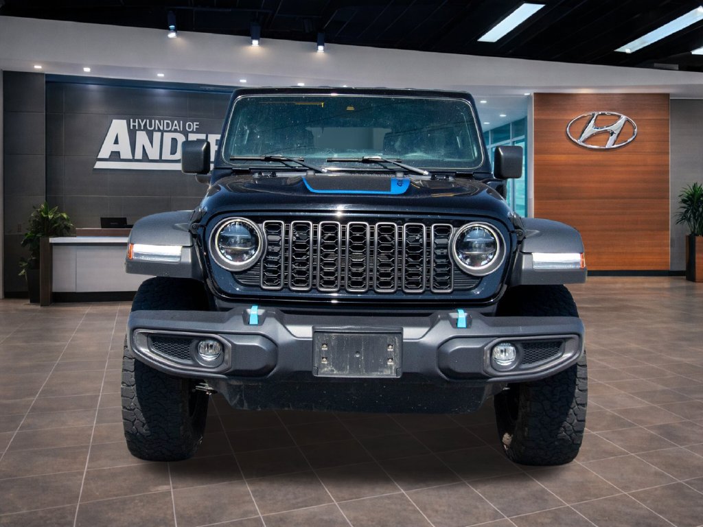 Used 2024 Jeep Wrangler Unlimited Rubicon 4xe AWD/4WD image 4
