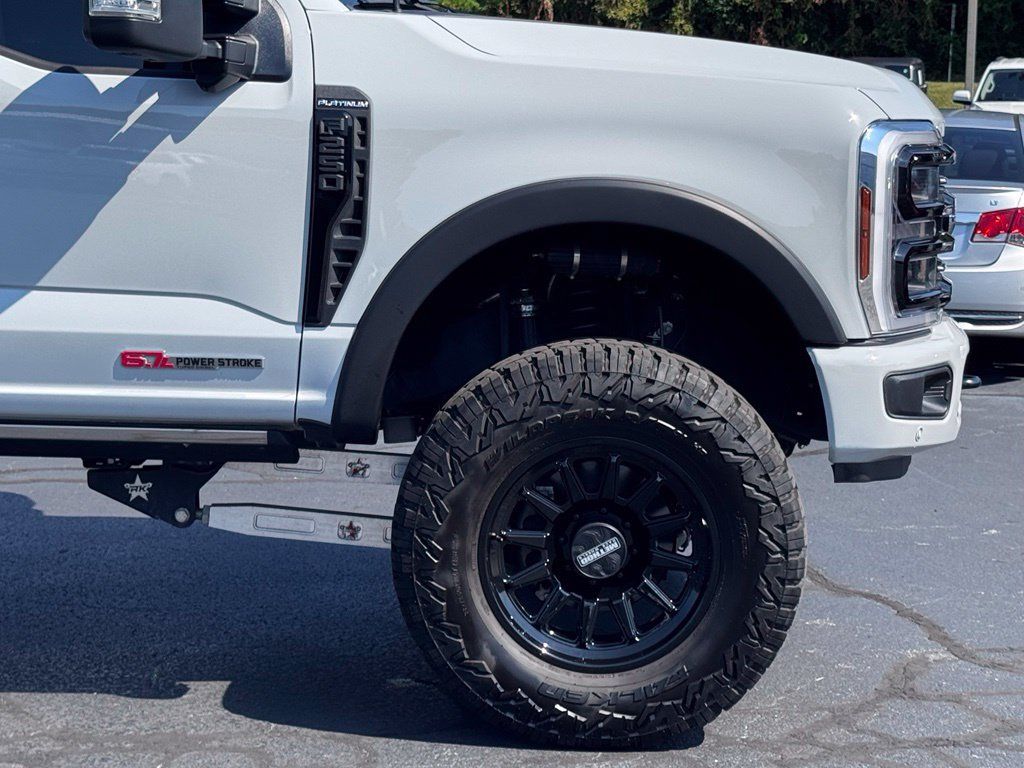 Used 2025 Ford F250 Platinum AWD/4WD image 53